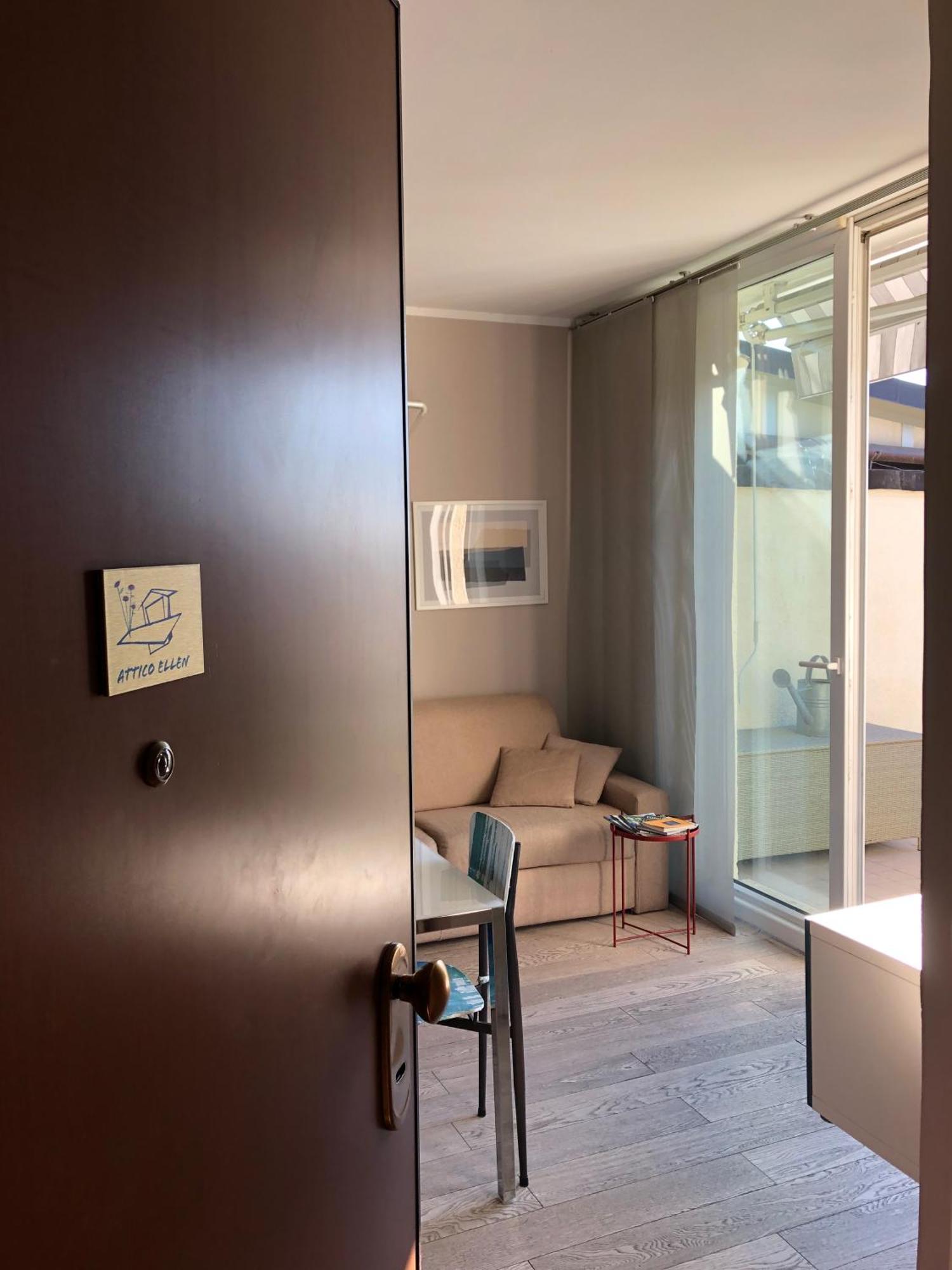 Ferienwohnung Attico Ellen Terrazza Con Vista Turin Exterior foto