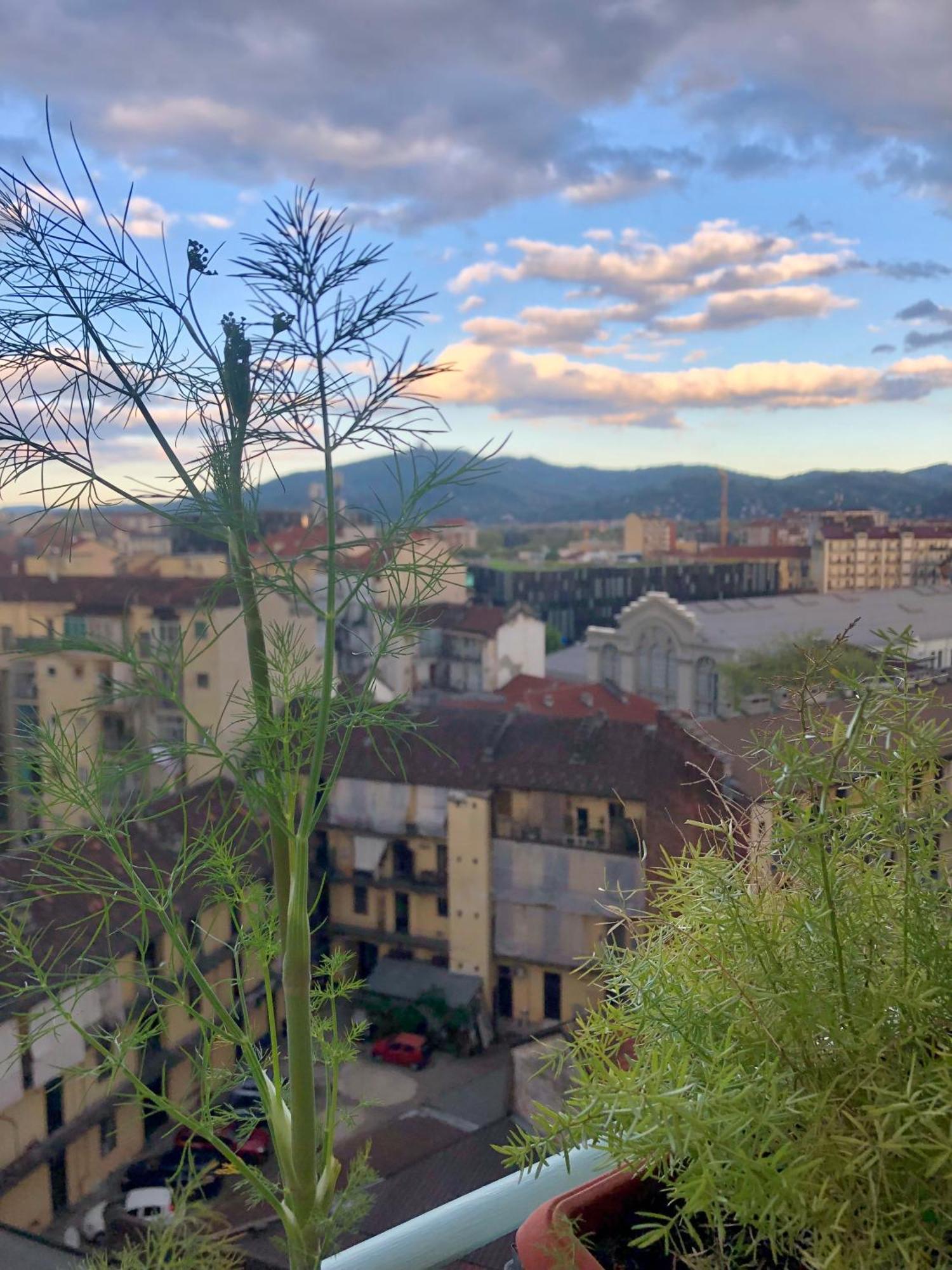 Ferienwohnung Attico Ellen Terrazza Con Vista Turin Exterior foto